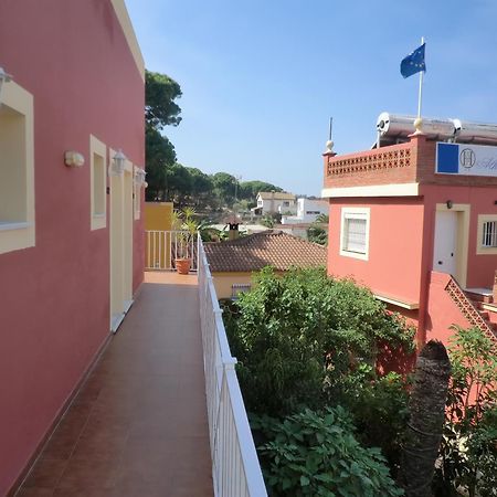 Hostal Alhaja Playa El Puerto de Santa Maria Luaran gambar